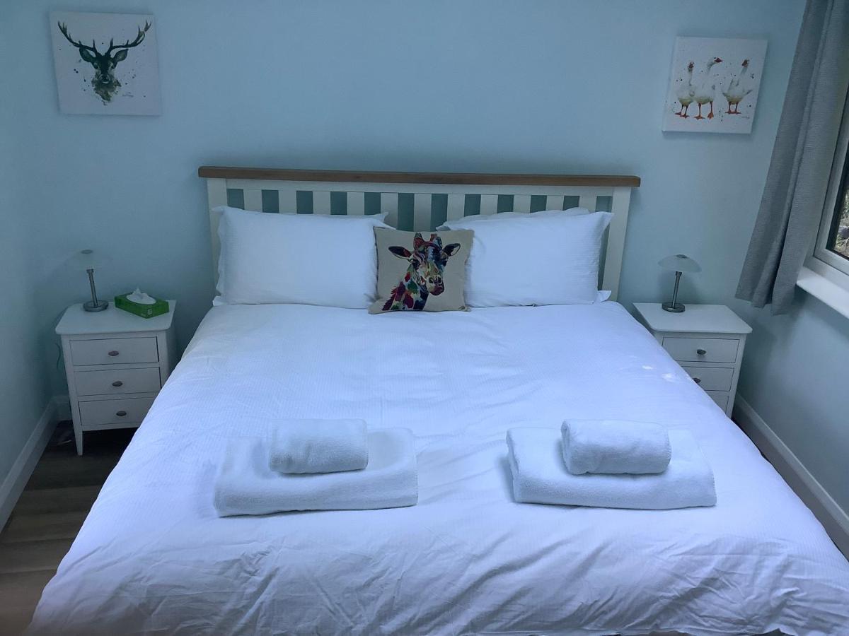 Charming Woodland Lodge 2 Person 1 Bedroom Great Yarmouth Exterior photo