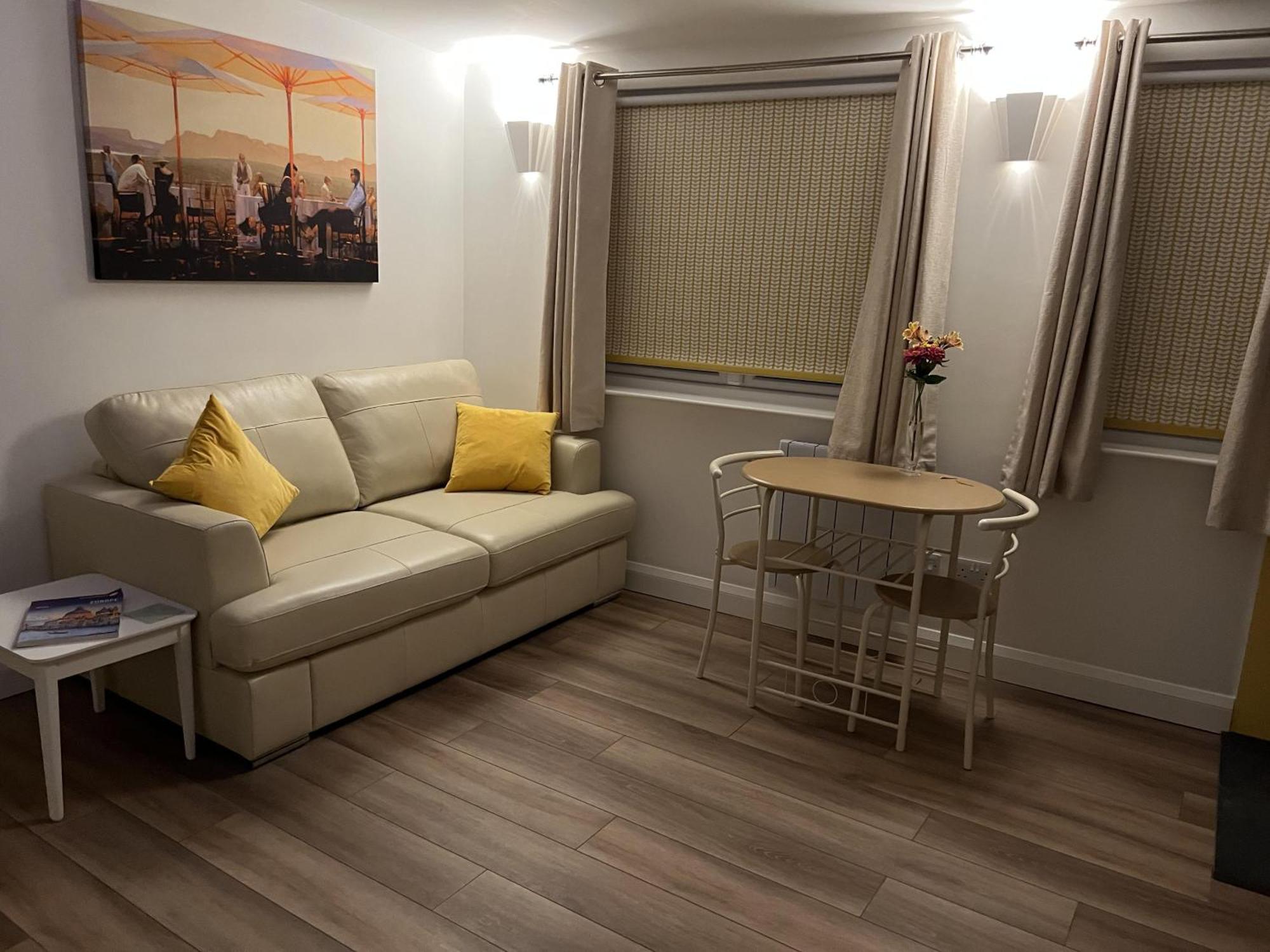 Charming Woodland Lodge 2 Person 1 Bedroom Great Yarmouth Exterior photo